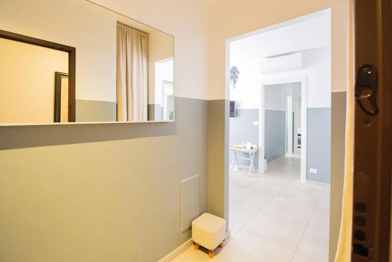 Beach Apartment In The Center San Remo Italie