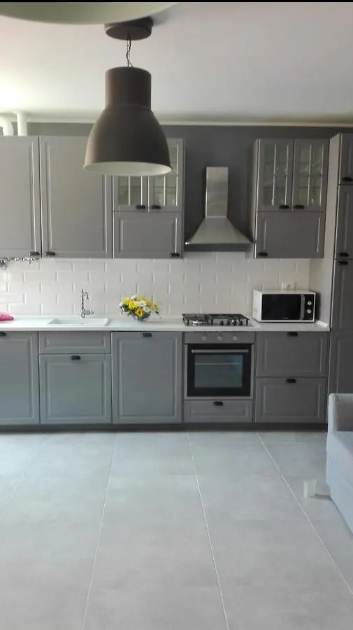 Beach Apartment In The Center San Remo Italie